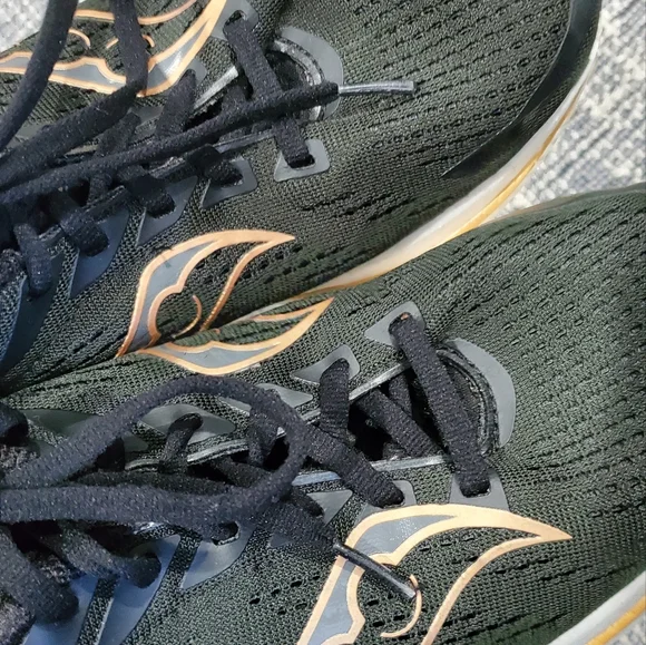 Saucony Endorphin Speedroll Running Shoes Size 10 - Picture 6 of 9